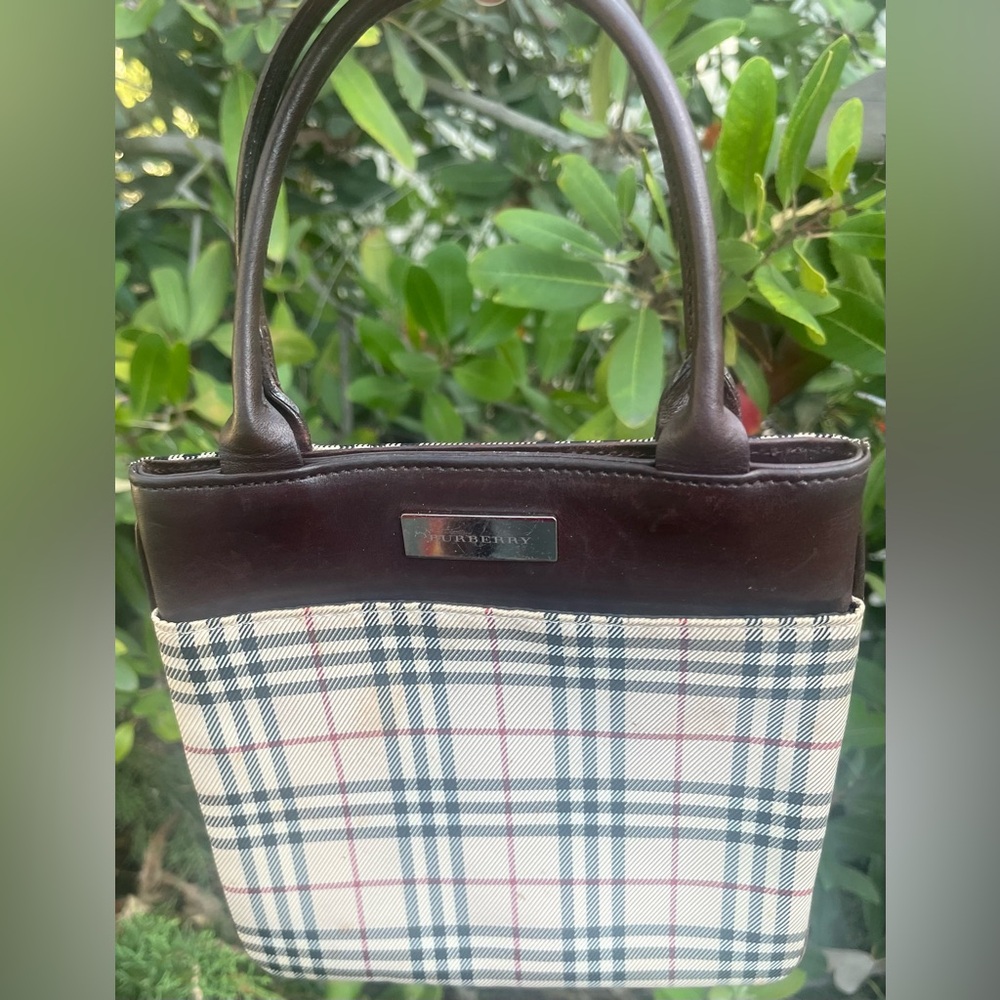 Mini Burberry bag